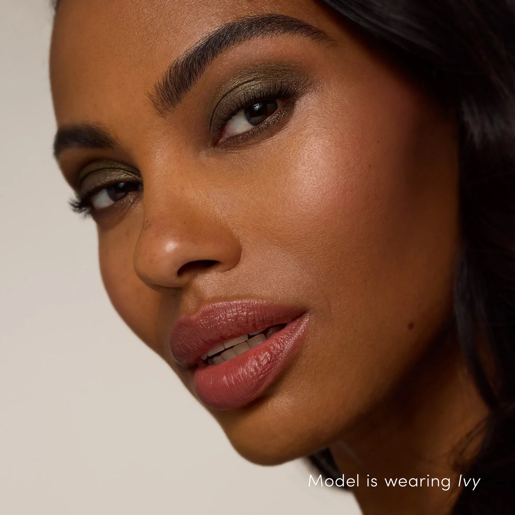 ColorLuxe Eye Shadow Stick