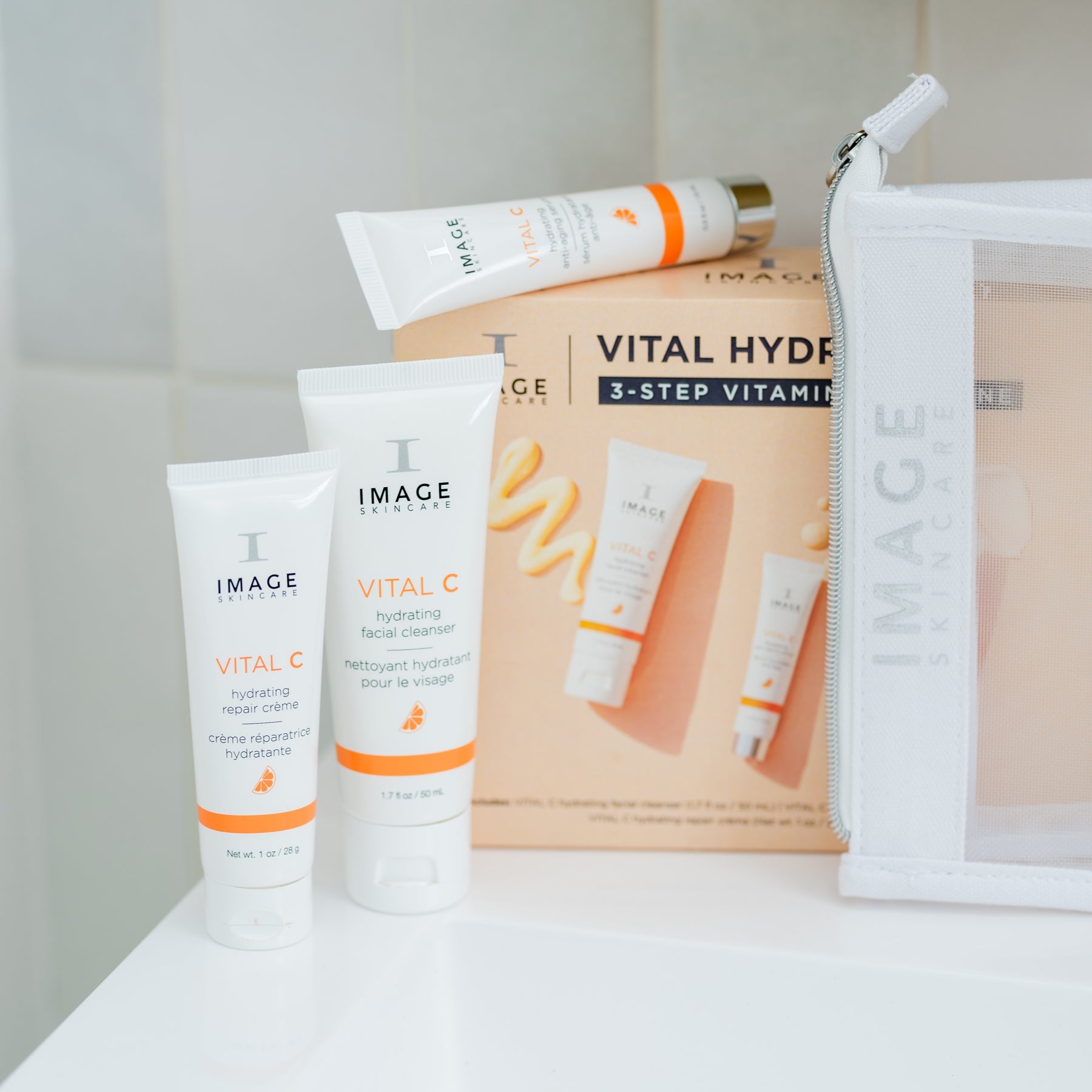 VITAL HYDRATION 3-step Vitamin C Routine